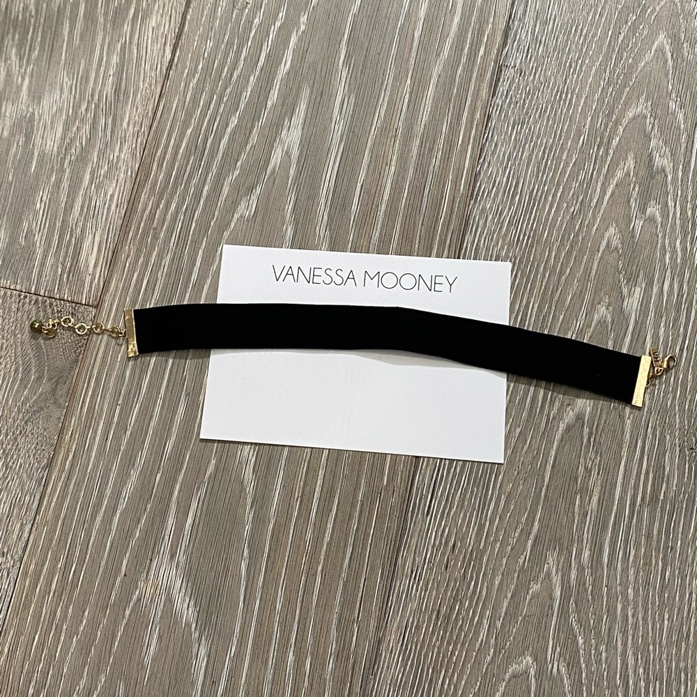 BRAND NEW Vanessa Mooney Black Wide Velvet Choker